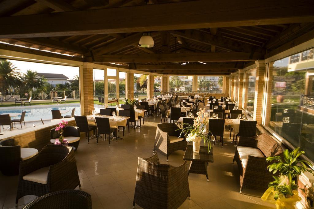 Hotel Villa Tirreno Tarquinia Exterior foto